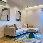 아파트 Living With Style - Elegant One-bedroom *