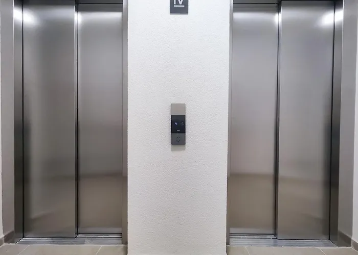 Living With Style - Elegant One-bedroom